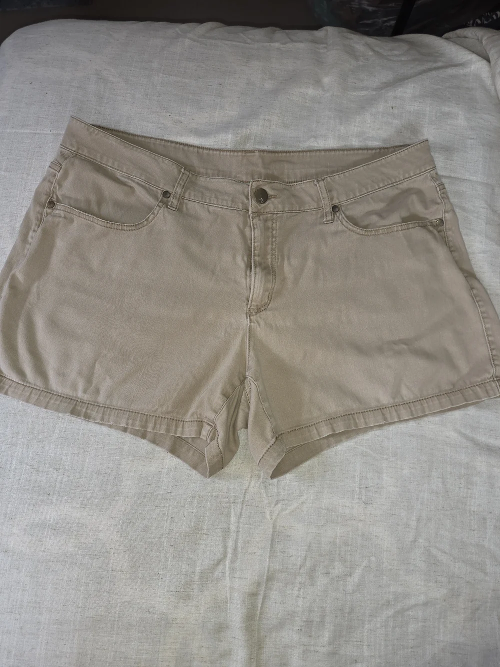 Women's Beige Cotton Blend Shorts